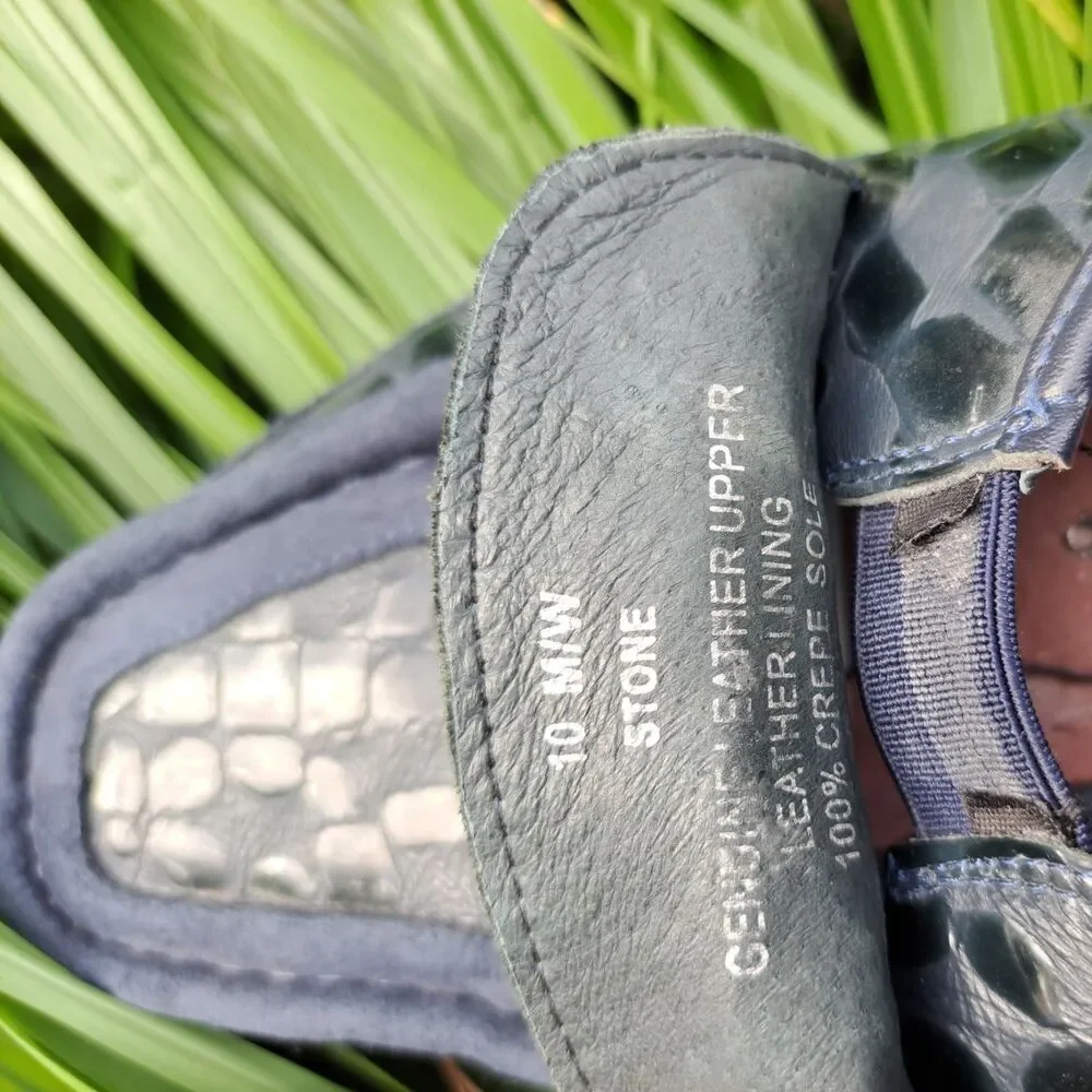 British Walker Stone Pattern Casual 10 M/W Suede Leather Slip On Crepe Sole Blue